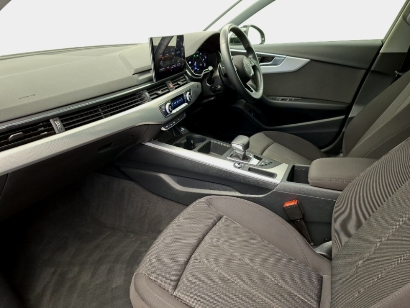 Used Audi A4 2022 for sale - 77832176: Photo 5