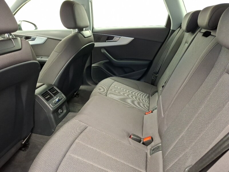 Used Audi A4 2022 for sale - 77832176: Photo 6