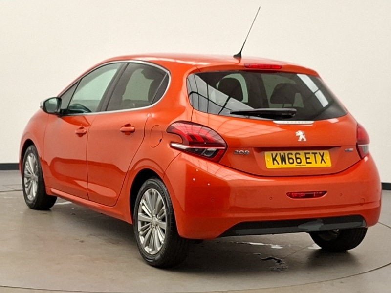 Used Peugeot 208 2017 for sale - 77371305: Photo 3