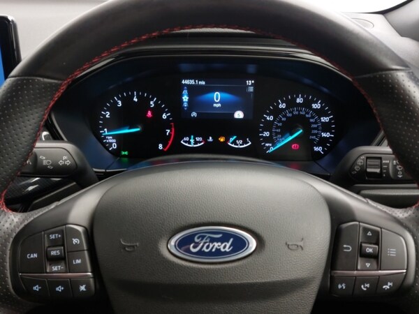 Used Ford Focus 2023 for sale - 75702244: Photo 19