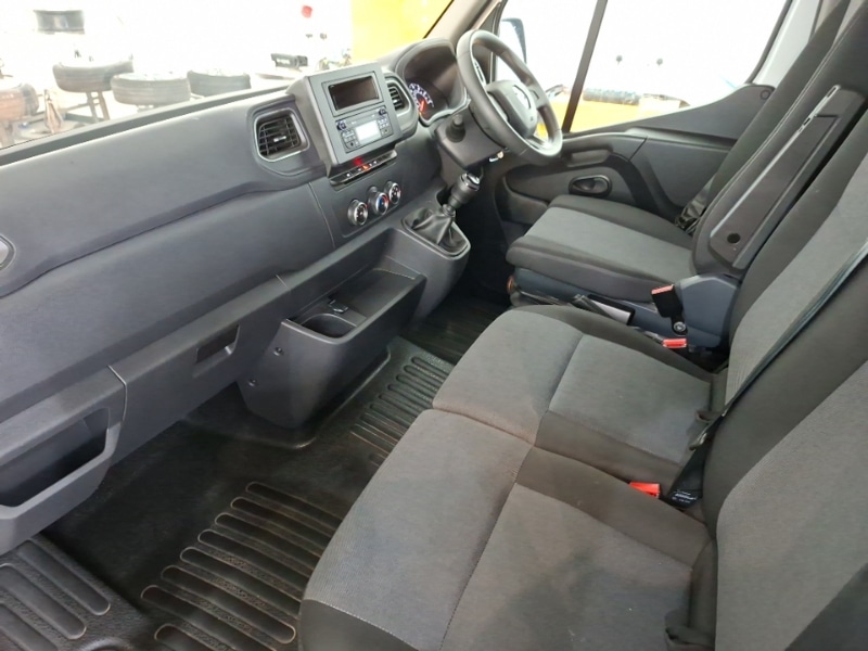 Used Renault Master 2023 for sale - 77352684: Photo 5