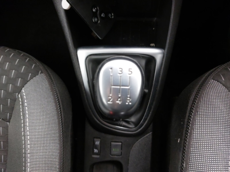 Used Renault Captur 2018 for sale - 76726330: Photo 12