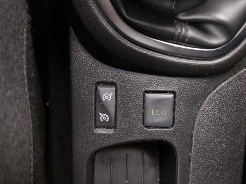 Used Renault Captur 2018 for sale - 76726330: Photo 13