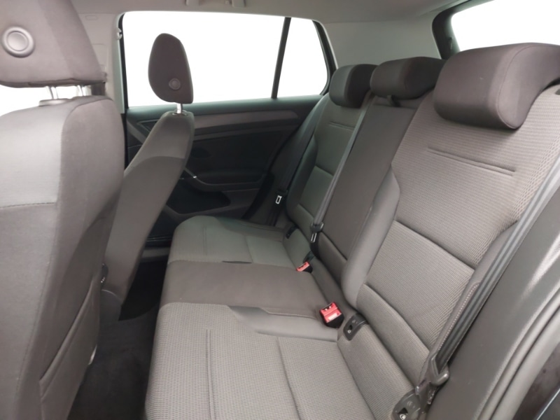 Used Volkswagen Golf 2019 for sale - 76537040: Photo 6