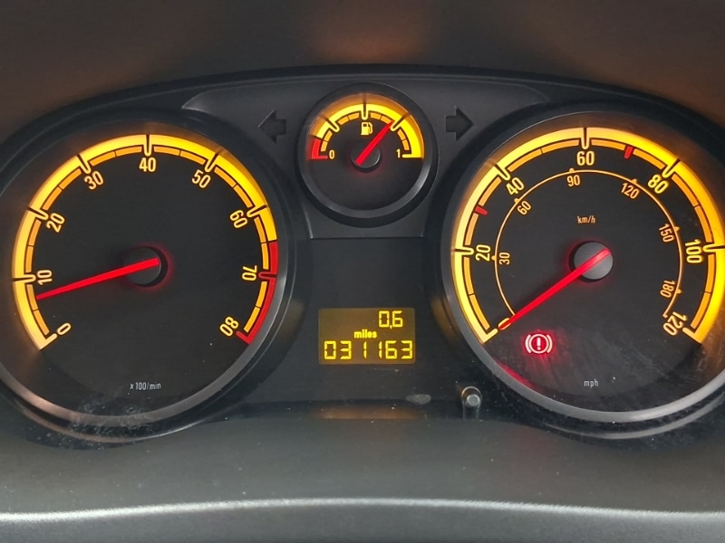 Used Vauxhall Corsa 2012 for sale - 78033137: Photo 11