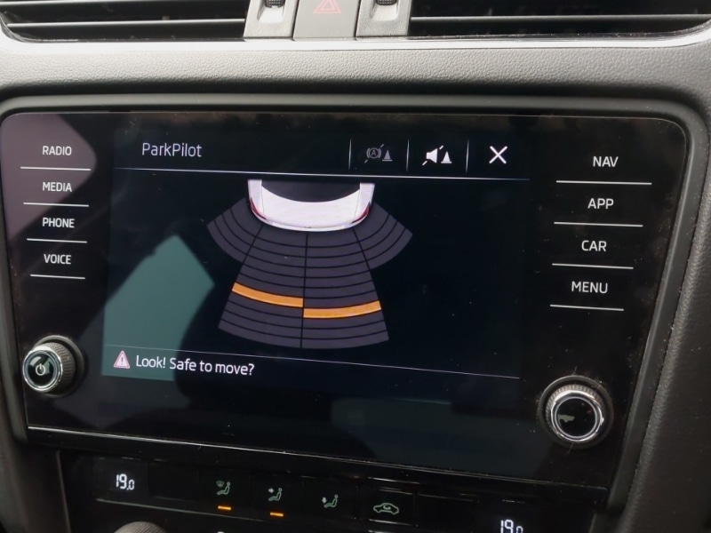 Used Skoda Octavia 2017 for sale - 76450740: Photo 11