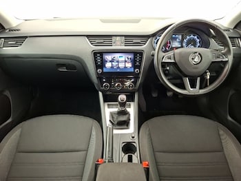 Used Skoda Octavia 2019 for sale - 77846957: Photo