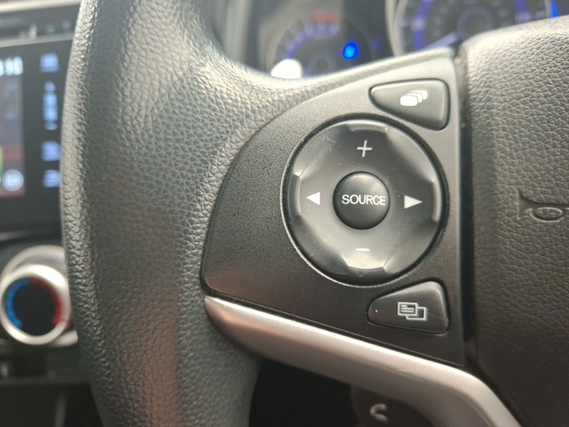 Used Honda Jazz 2017 for sale - 78046311: Photo 16