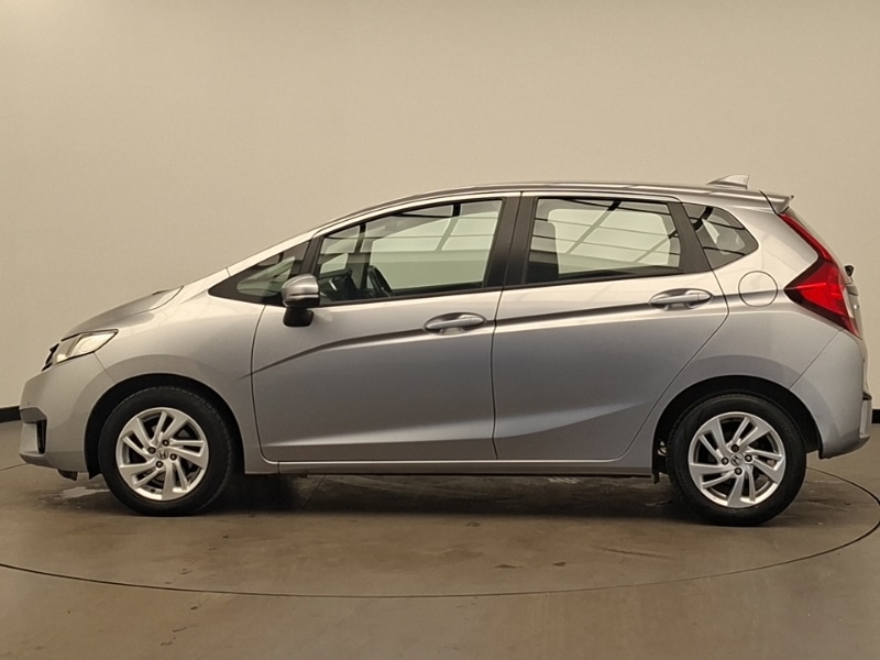 Used Honda Jazz 2017 for sale - 78046311: Photo 4