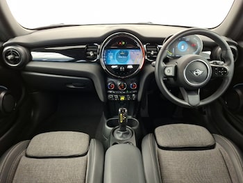 Used MINI Hatch 2023 for sale - 78617045: Photo
