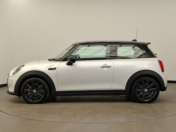 Used MINI Hatch 2023 for sale - 78617045: Photo