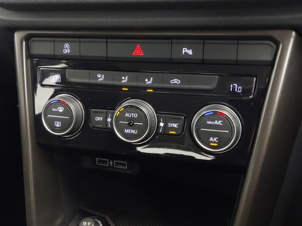 Used Volkswagen T-Roc 2018 for sale - 76225734: Photo 13