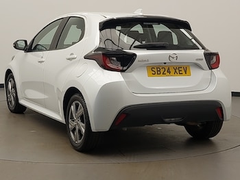 Used Mazda Mazda2 HYBRID 2024 for sale - 76579331: Photo