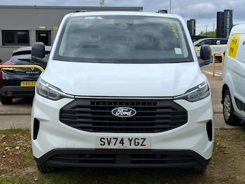 Used Ford Transit Custom 2024 for sale - 78600409: Photo