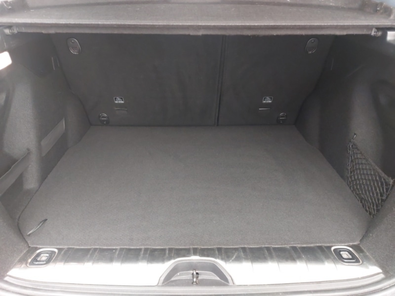 Used Peugeot 2008 2017 for sale - 76560432: Photo 8