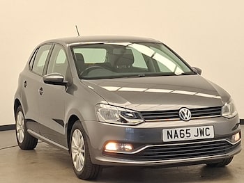 Used Volkswagen Polo 2015 for sale - 78274480: Photo