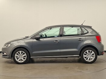 Used Volkswagen Polo 2015 for sale - 78274480: Photo