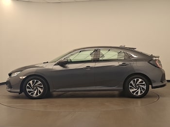 Used Honda Civic 2017 for sale - 79153140: Photo