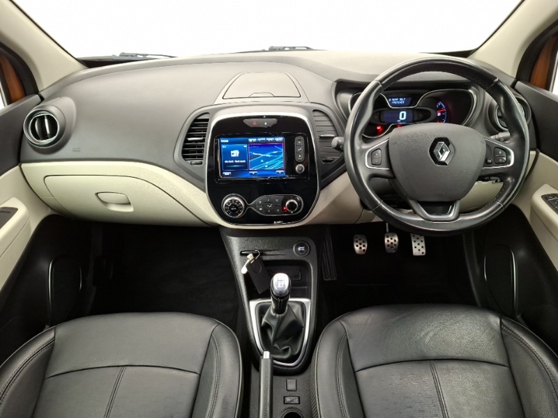 Used Renault Captur 2018 for sale - 78023792: Photo 2