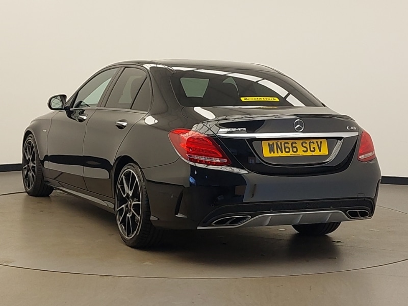 Used Mercedes-Benz C Class 2016 for sale - 76397380: Photo 3