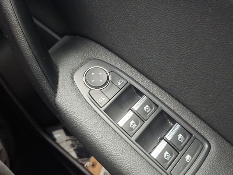 Used Renault Captur 2023 for sale - 78079495: Photo 19