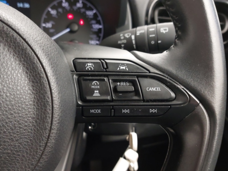 Used Mazda Mazda2 HYBRID 2024 for sale - 76537036: Photo 17