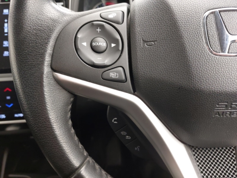 Used Honda Jazz 2016 for sale - 76911578: Photo 17