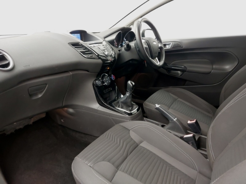 Used Ford Fiesta 2016 for sale - 76736987: Photo 5