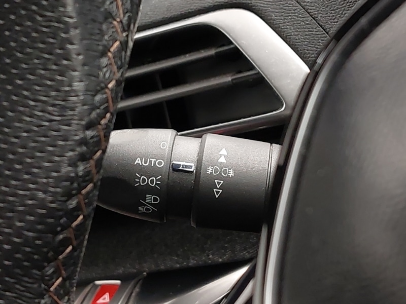 Used Peugeot 3008 2018 for sale - 76721500: Photo 17