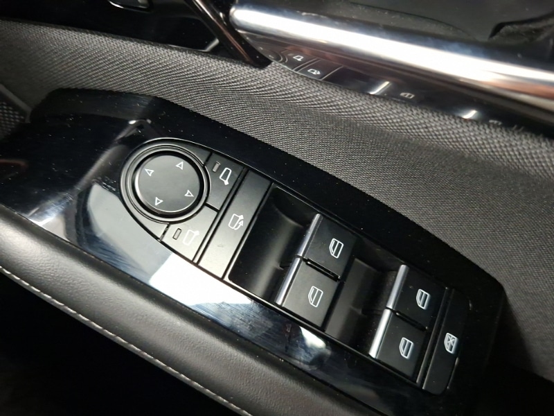 Used Mazda CX-30 2024 for sale - 78033153: Photo 19