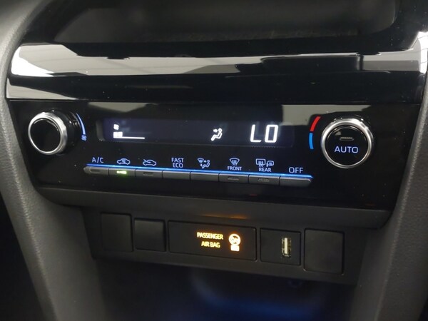Used Toyota Yaris Cross 2022 for sale - 76108318: Photo 13