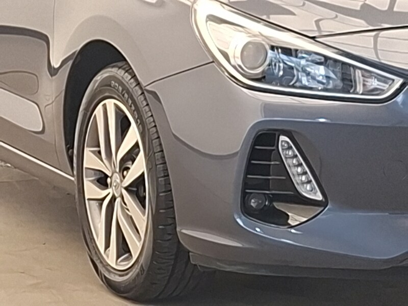 Used Hyundai i30 2018 for sale - 77964196: Photo 9