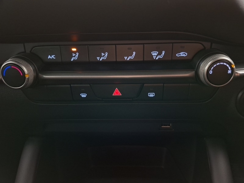 Used Mazda Mazda3 2021 for sale - 77947495: Photo 14