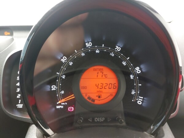 Used Toyota AYGO 2020 for sale - 76052195: Photo 11