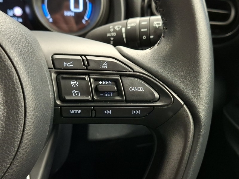 Used Toyota Yaris Cross 2023 for sale - 77736606: Photo 18