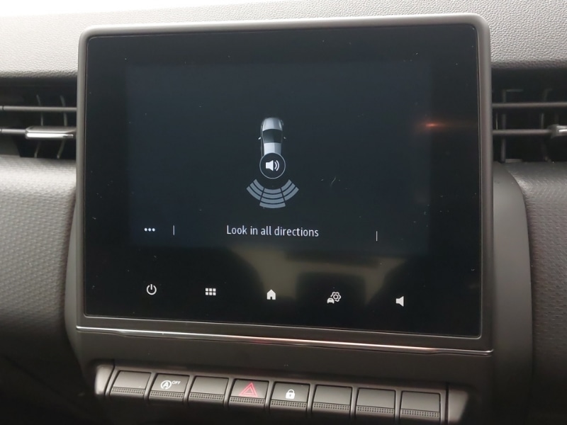 Used Renault Clio 2020 for sale - 76619047: Photo 11