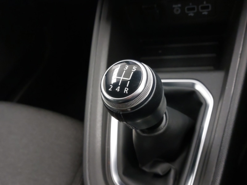 Used Renault Clio 2020 for sale - 76619047: Photo 12