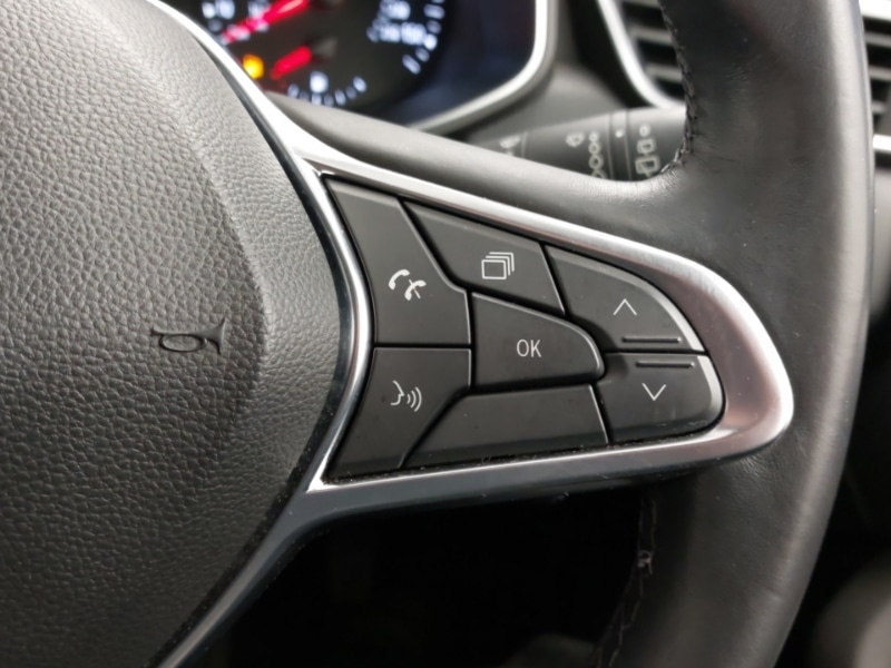 Used Renault Clio 2020 for sale - 76619047: Photo 18