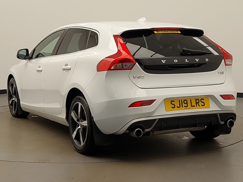 Used Volvo V40 2019 for sale - 76518789: Photo 3