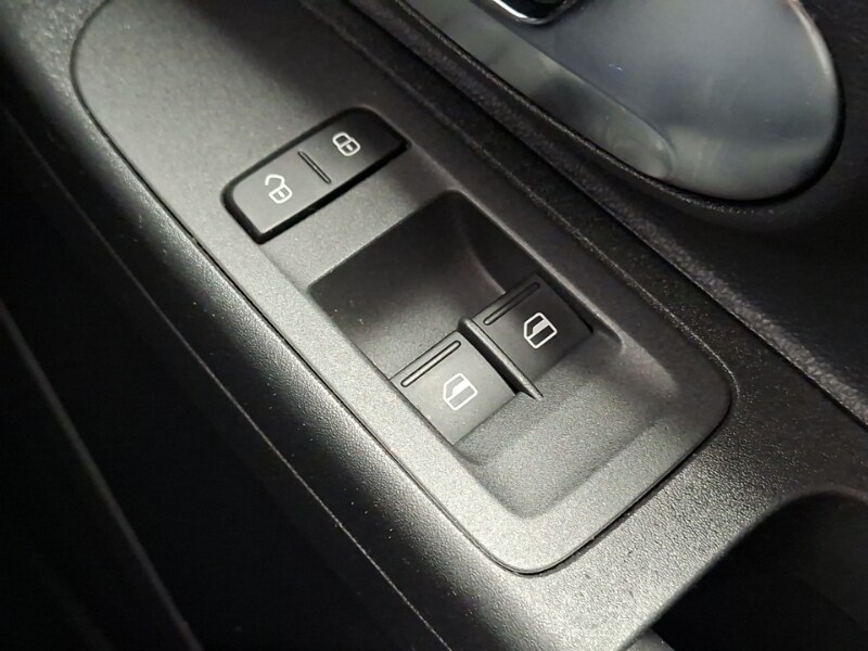 Used Volkswagen up! 2015 for sale - 77183684: Photo 16