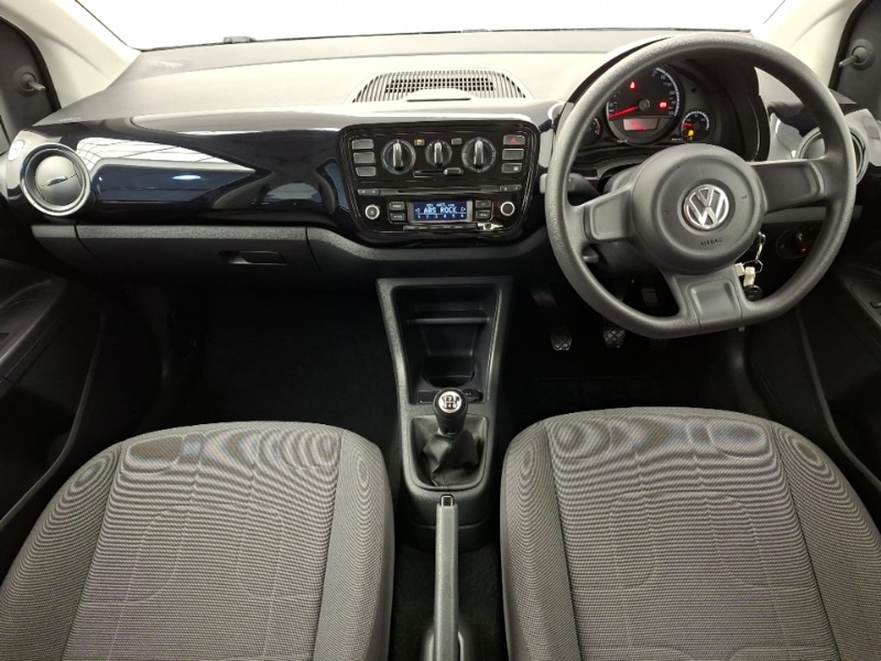 Used Volkswagen up! 2015 for sale - 77183684: Photo 2
