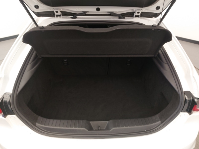 Used Mazda Mazda3 2023 for sale - 76309065: Photo 8