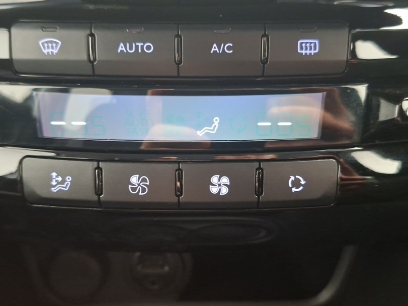 Used Peugeot 2008 2016 for sale - 77988021: Photo 14