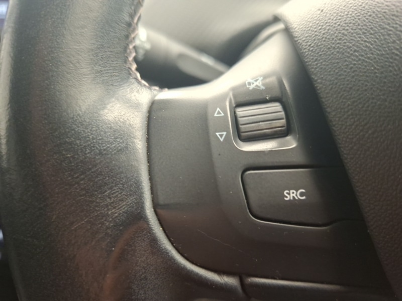 Used Peugeot 2008 2016 for sale - 77988021: Photo 17