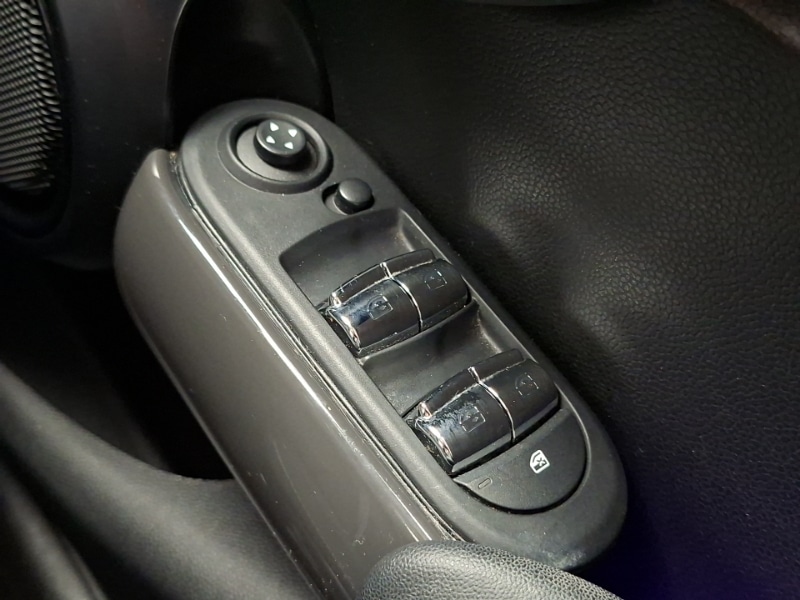 Used MINI Hatch 2019 for sale - 77424148: Photo 18