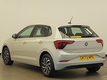Used Volkswagen Polo 2023 for sale - 75926047: Photo