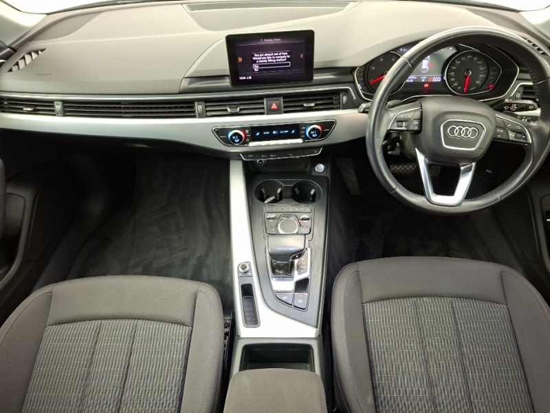 Used Audi A4 2019 for sale - 77832182: Photo 2