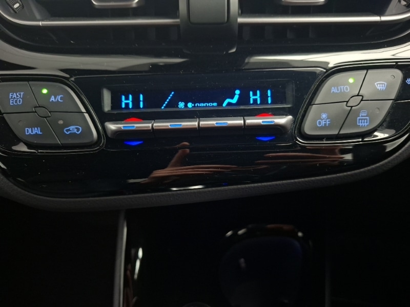 Used Toyota C-HR 2018 for sale - 77988013: Photo 14