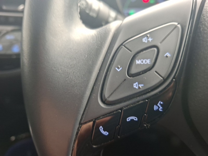 Used Toyota C-HR 2018 for sale - 77988013: Photo 16