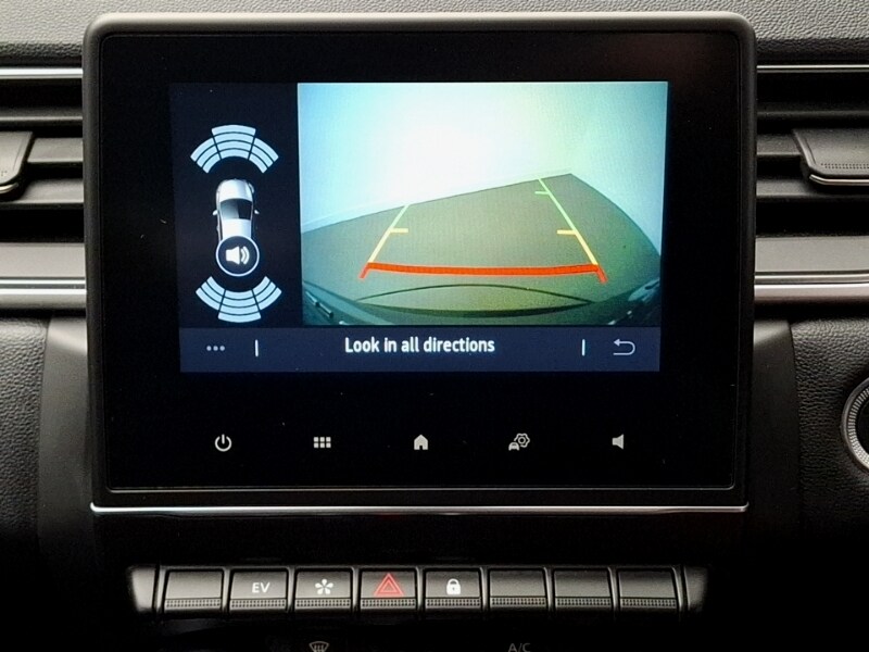 Used Renault Captur 2023 for sale - 77536651: Photo 11